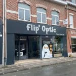 ENSEIGNE-LUMINEUSE-FLIP-OPTIC-3-AVEC-CAISSON