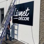 ENSEIGNE-LUMINEUSE-LIONET-1