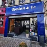 ENSEIGNE-TONTON-AND-CO-ST-OMER.-3