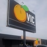 ENSEIGNE-VIC-FRUIT-1