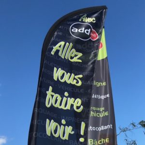 drapeau add pub